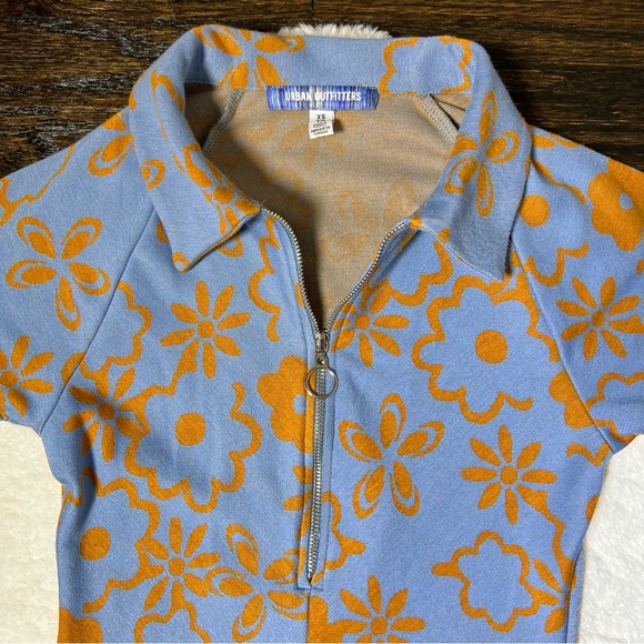 Urban Outfitters Arla Blue and Orange Floral Zip-Up Mini Dress - Picture 5 of 14